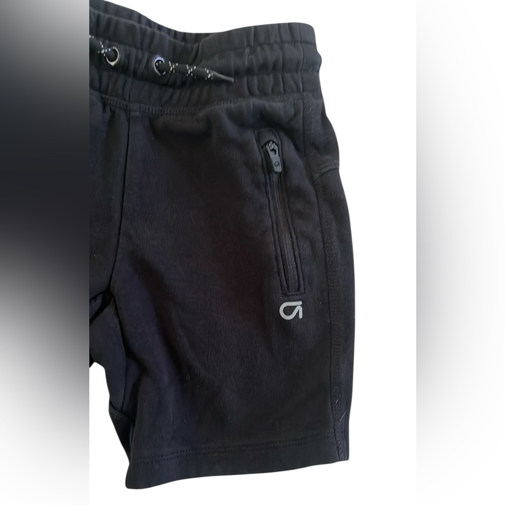 GapFit Boys Black Athletic Shorts - Picture 4 of 9